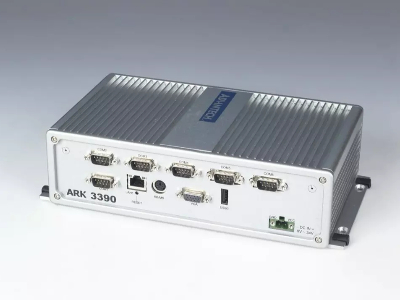 研華工業顯示系統：面板時尚、易于清潔、采用人性化設計